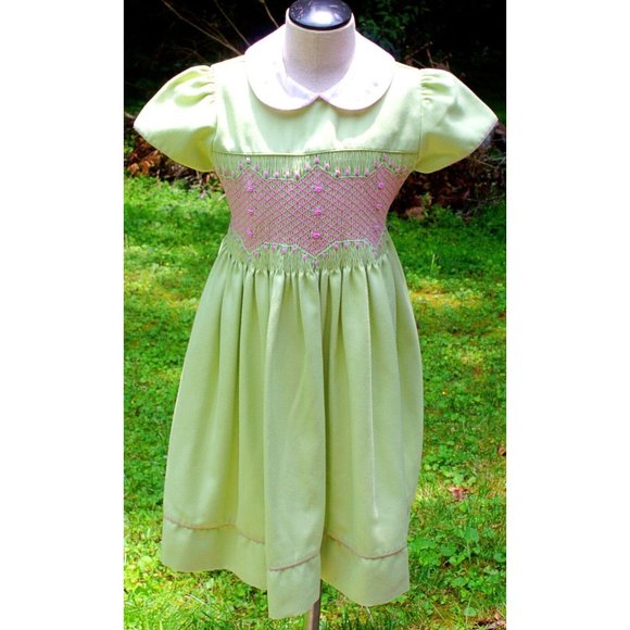 Anavini Spring Green Smocked Dress Easter Flower Tulips Summer Party Special - Picture 1 of 9
